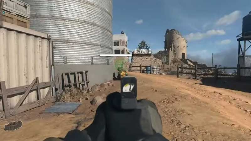 Warzone 2.0 Revive Pistol