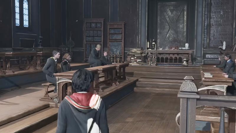 How Can I Change & Switch House in Hogwarts Legacy
